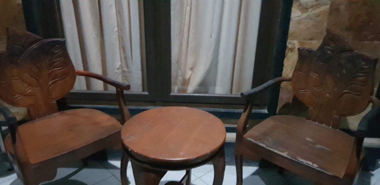 Arya Inn Enny Salon And Spa Nusa Lembongan  Luaran gambar